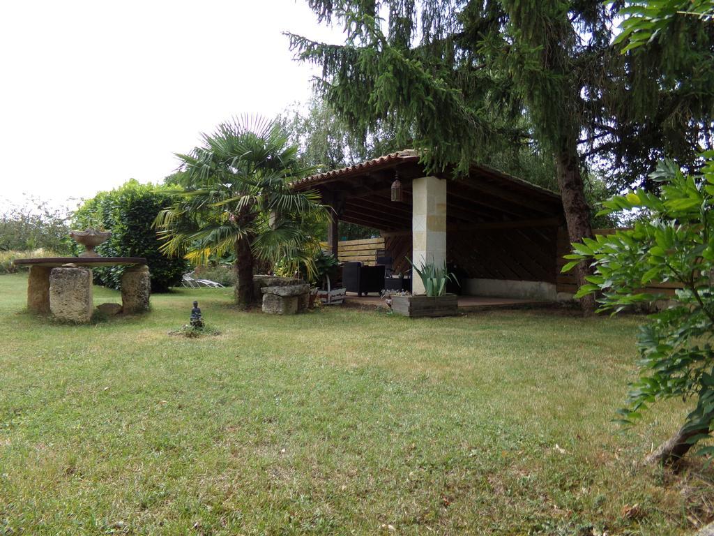 Bed and Breakfast Domaine Capiet Courpiac Екстер'єр фото