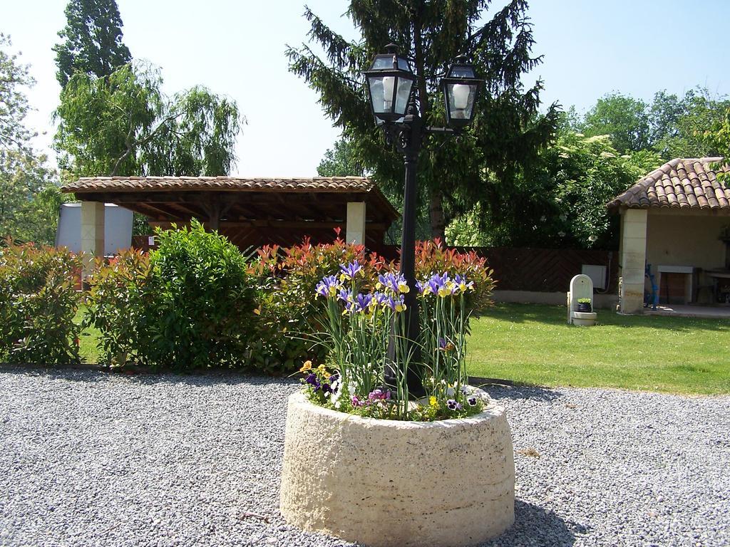 Bed and Breakfast Domaine Capiet Courpiac Екстер'єр фото